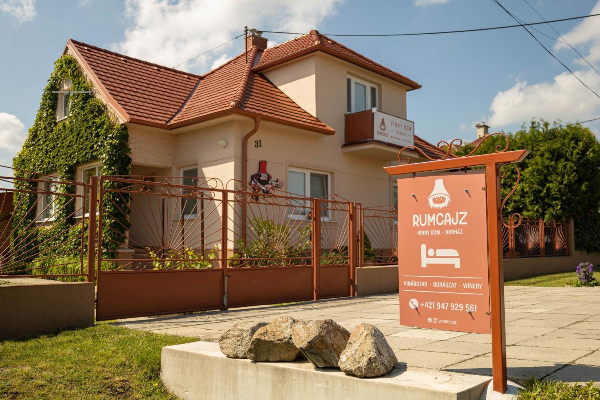 Vinny Dom - Rumcajz - Borhaz Obid Exterior foto